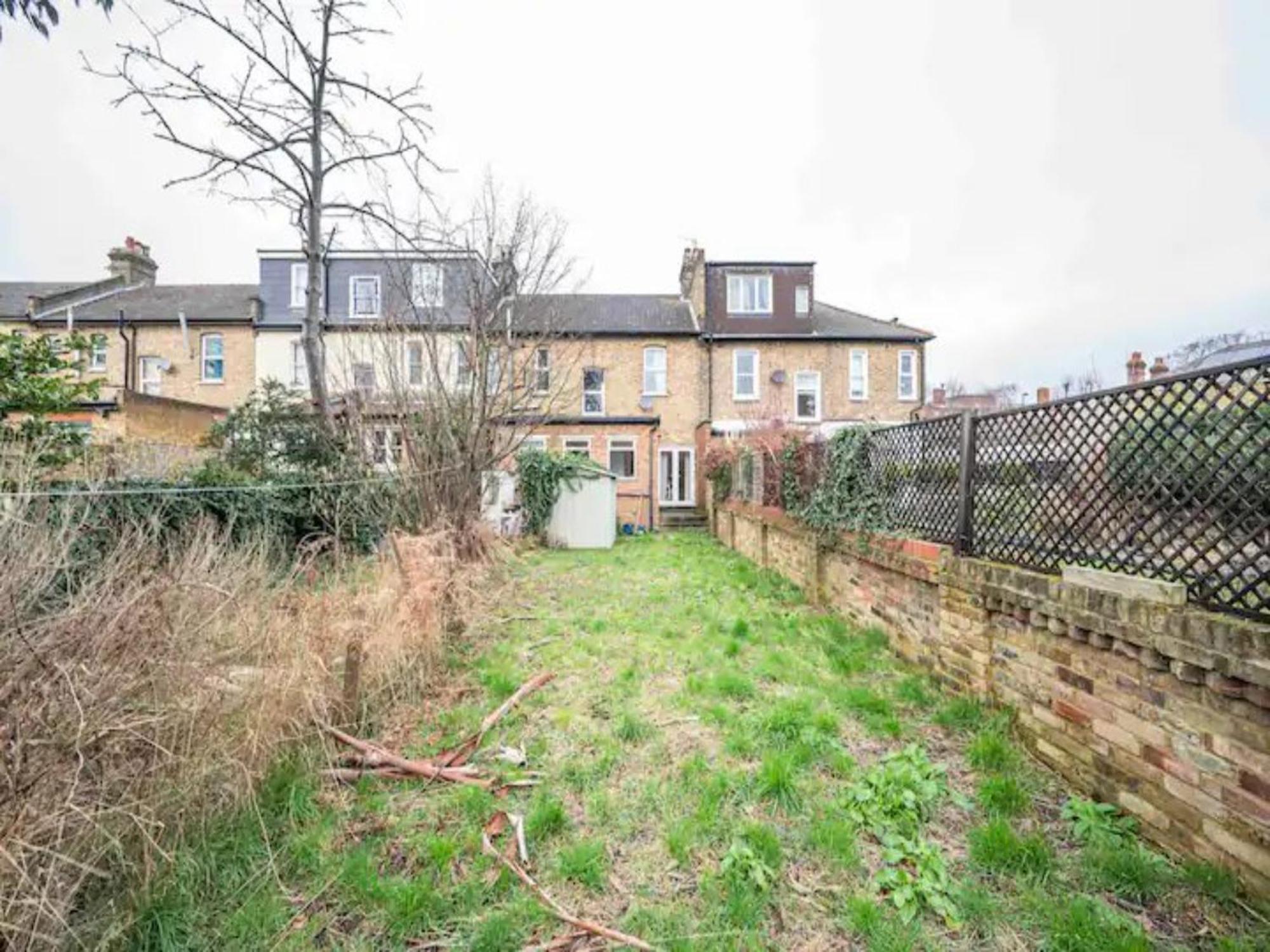 Pass The Keys Hither Ground Floor Flat With Garden Apartment London